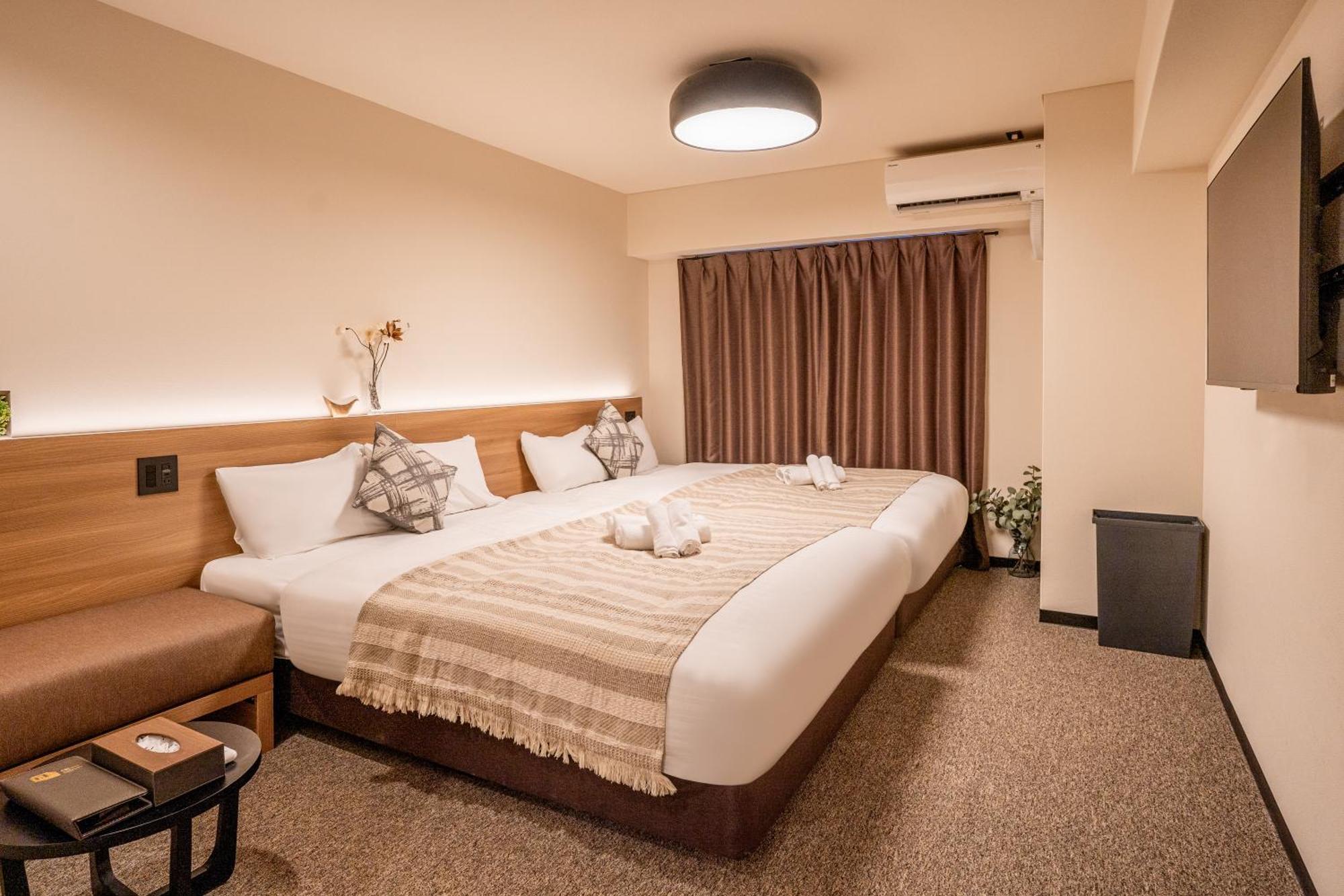 Lite House Shinsaibashi IV Hotel Осака Екстериор снимка