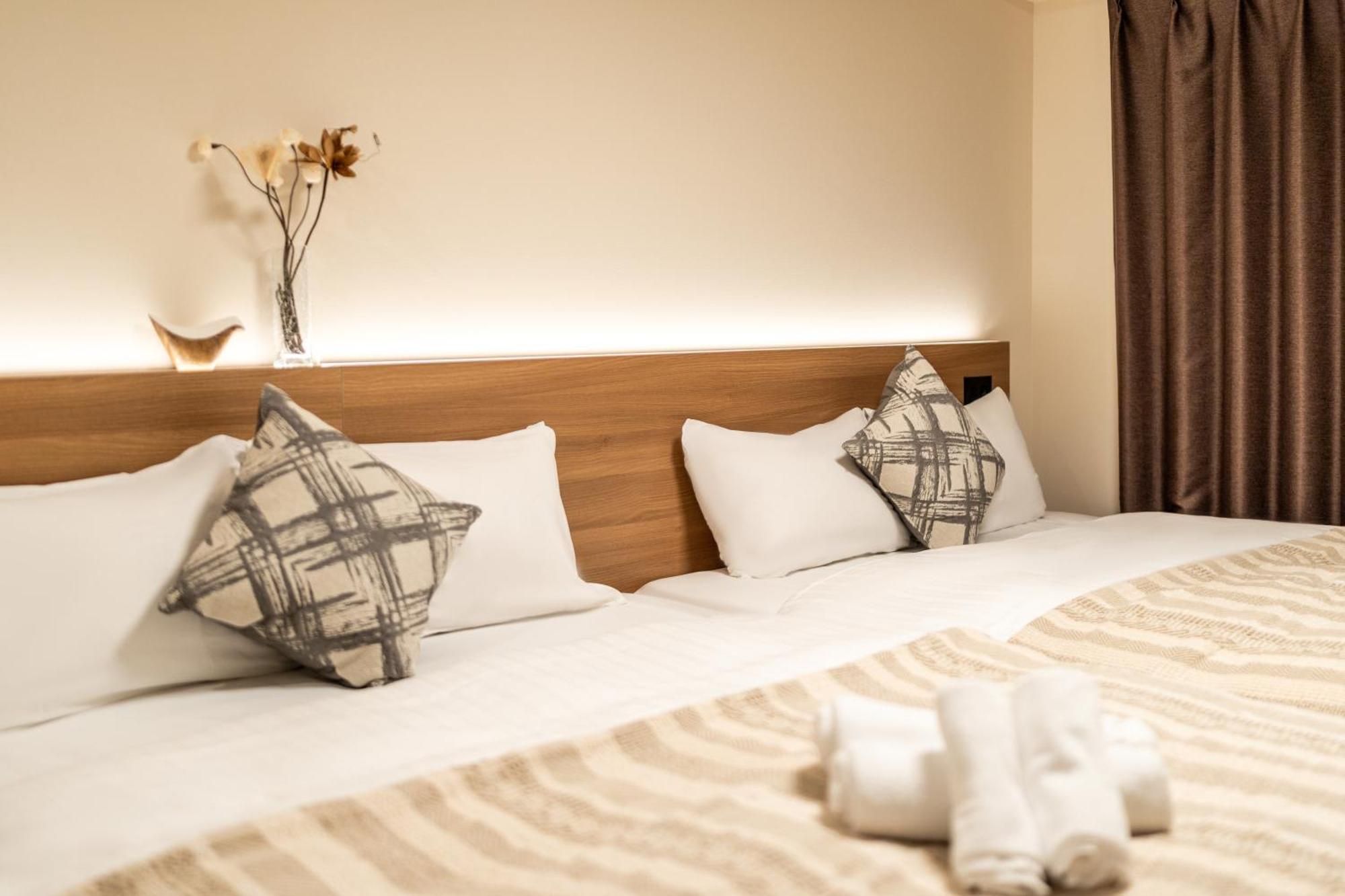 Lite House Shinsaibashi IV Hotel Осака Екстериор снимка